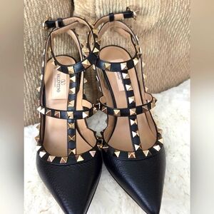 Valentino Rockstud 👠